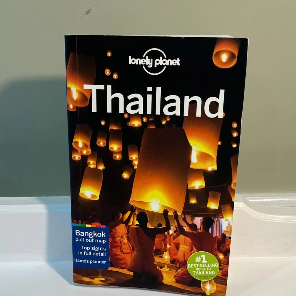 Thailand Travel Guide by Lonely Planet Book